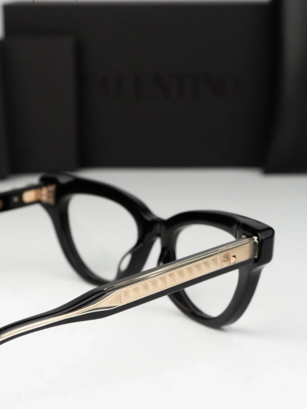 Valentino Women Eyeglasses Shiny Black Cat Eye V-ESSENTIAL II VLX-124 A NEW